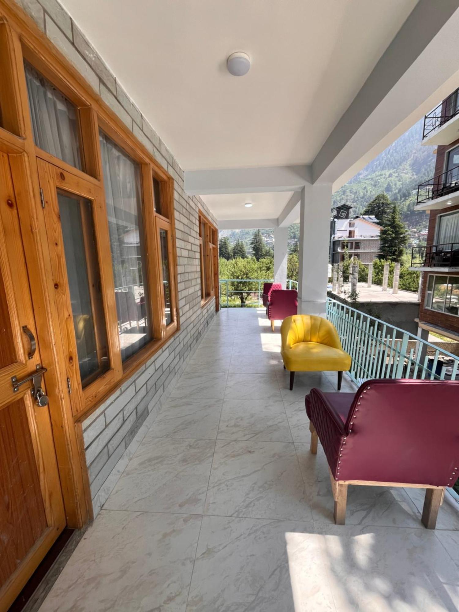 Hotel English Rose, #Personal Parking, #Petfriendly, #Garden, #Bonfire Under The Stars Manali  Exterior photo