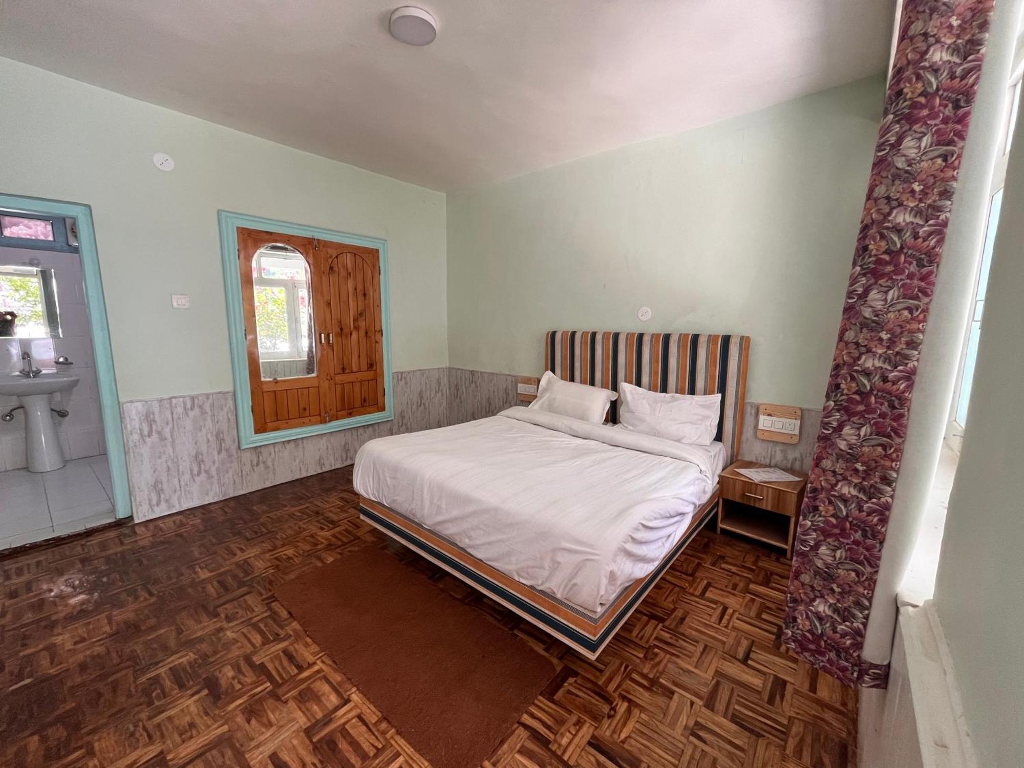 Hotel English Rose, #Personal Parking, #Petfriendly, #Garden, #Bonfire Under The Stars Manali  Exterior photo