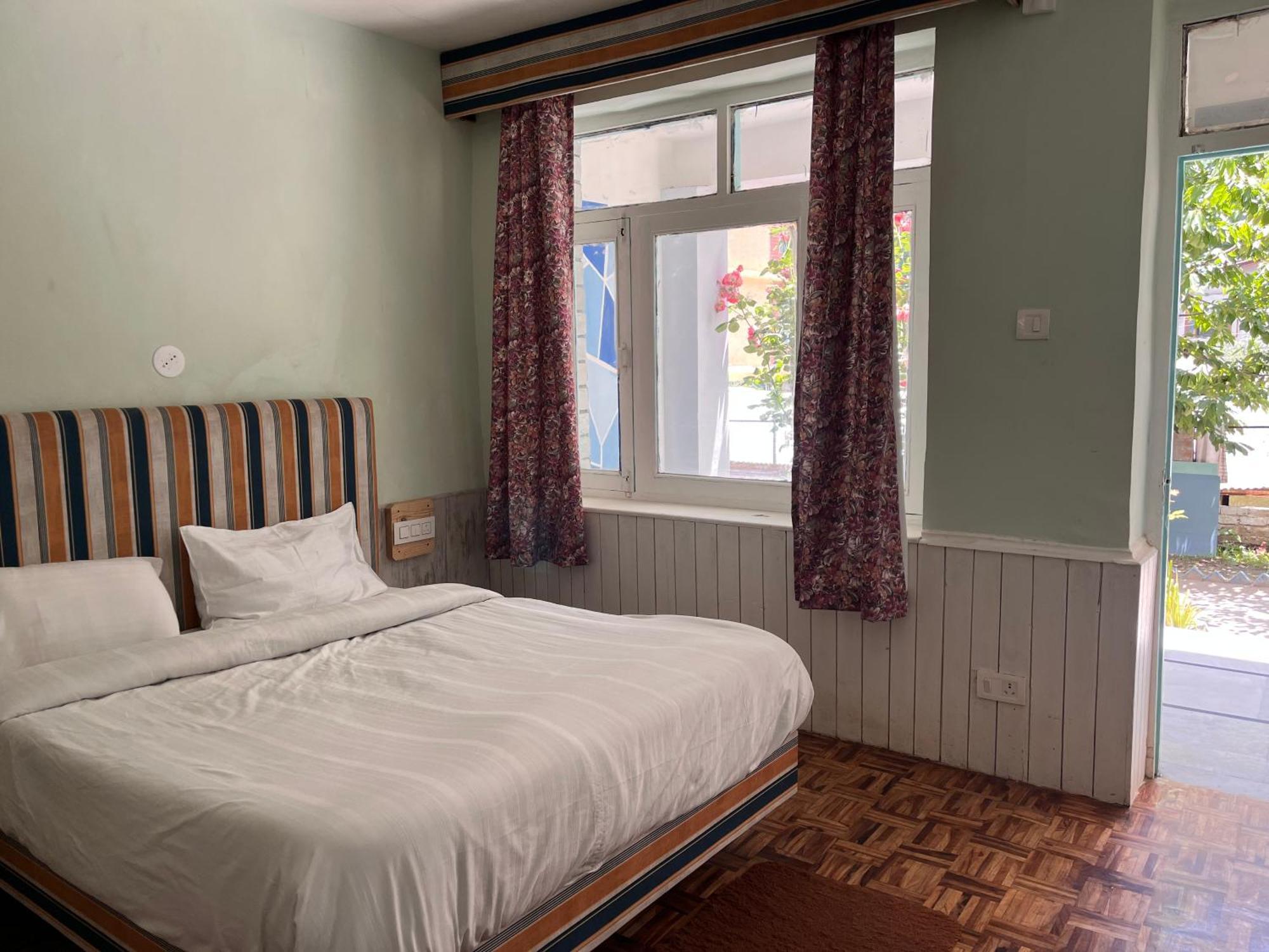 Hotel English Rose, #Personal Parking, #Petfriendly, #Garden, #Bonfire Under The Stars Manali  Exterior photo
