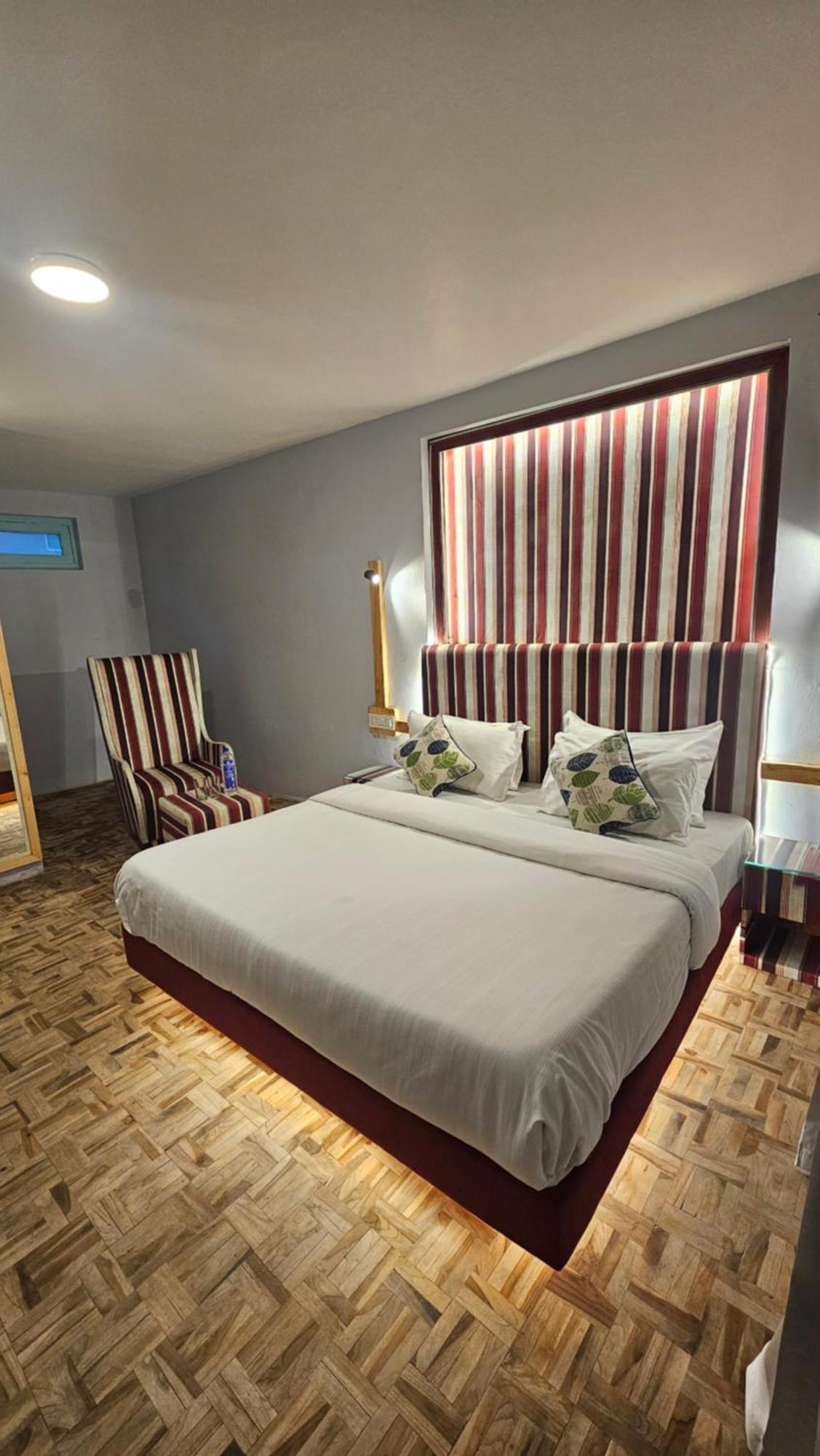 Hotel English Rose, #Personal Parking, #Petfriendly, #Garden, #Bonfire Under The Stars Manali  Exterior photo